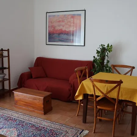 Una Terrazza Tranquilla A Apartment *