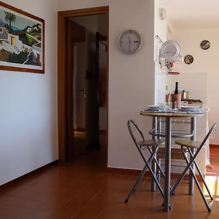 Una Terrazza Tranquilla A *